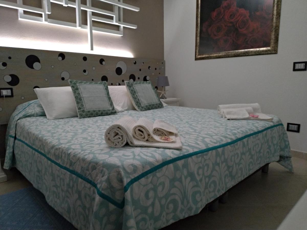 Gemma Di Gallura Charme B&B 奧爾比亞 外观 照片